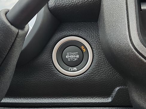 New 2026 RAM 2500 Tradesman AWD/4WD image 24