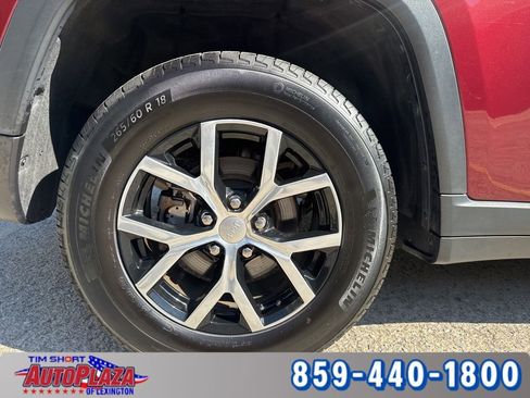 Used 2024 Jeep Grand Cherokee Limited image 69