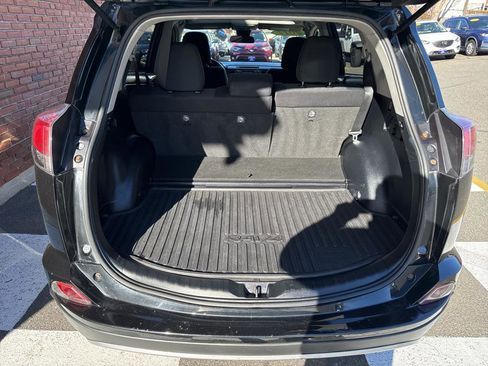 Used 2017 Toyota RAV4 XLE image 38