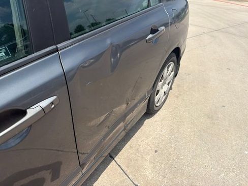 Used 2011 Honda Civic LX image 7