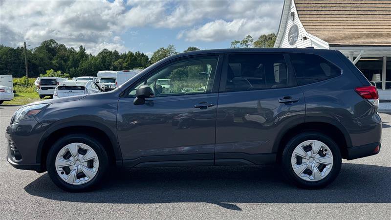 Used 2023 Subaru Forester AWD/4WD image 8