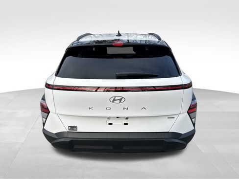 Used 2026 Hyundai Kona SEL Sport image 4