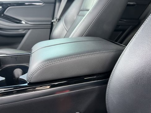 Certified 2023 Land Rover Range Rover Evoque SE image 25