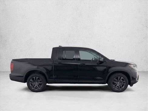Certified 2023 Honda Ridgeline Sport image 8