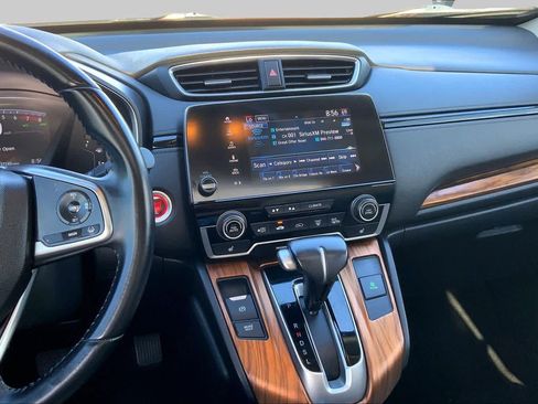 Used 2018 Honda CR-V Touring image 7