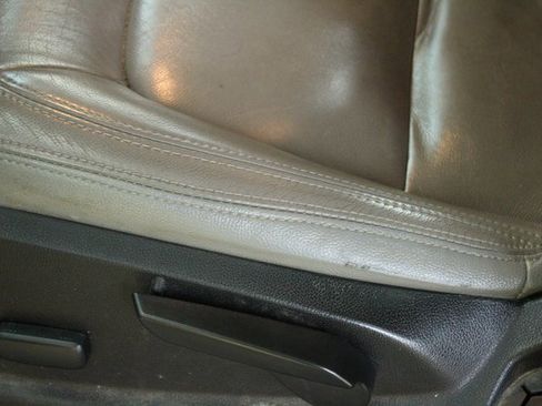 Used 2016 Chevrolet Colorado W/T w/ WT Convenience Package image 9