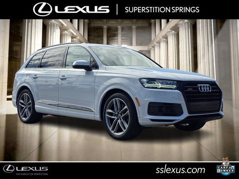 Used 2018 Audi Q7 3.0T Prestige w/ Prestige Package image 1