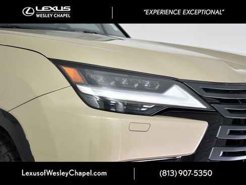 Used 2025 Lexus LX 700h Overtrail image 3