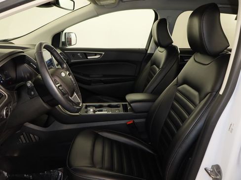 Used 2023 Ford Edge SEL image 16