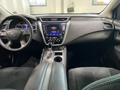 Used 2019 Nissan Murano SV image 13