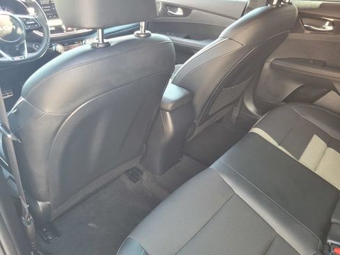Used 2024 Kia Forte GT-Line w/ GT-Line Premium Package FWD image 12