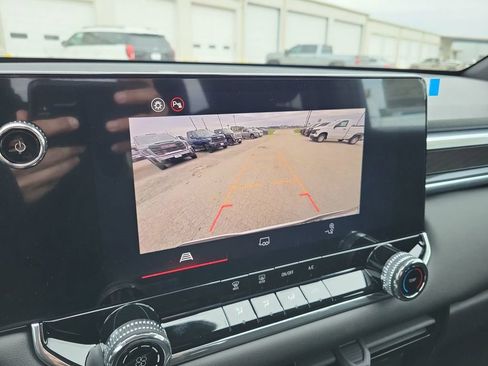 New 2026 GMC Canyon Elevation image 23