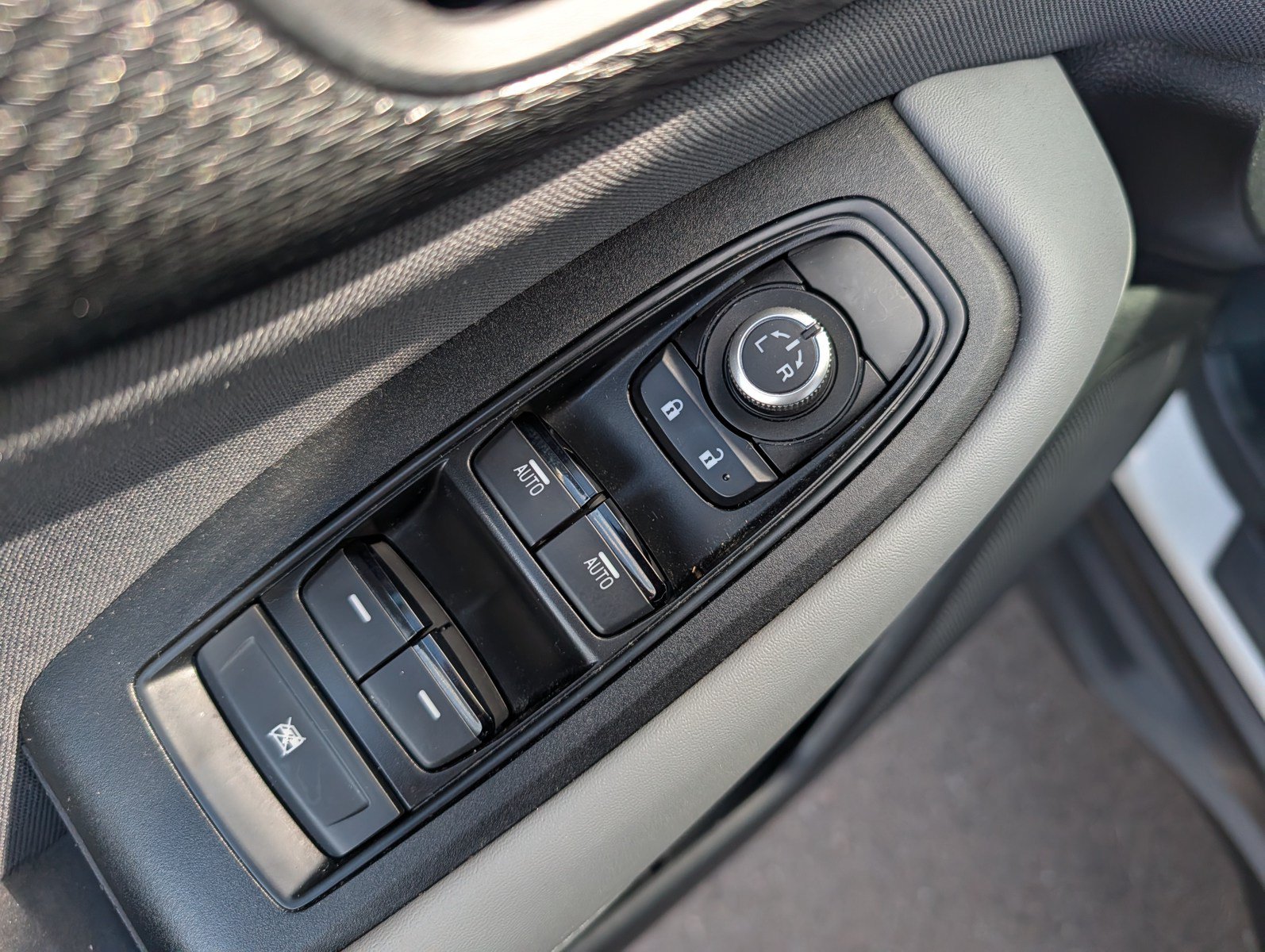 Used 2024 Subaru Outback Premium AWD/4WD image 20