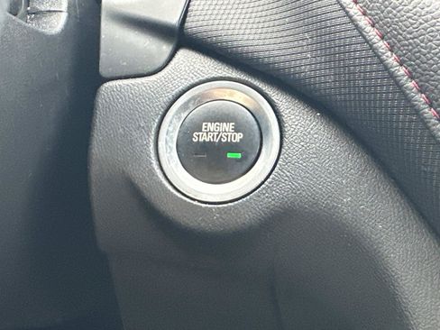 Certified 2024 Chevrolet Equinox RS FWD image 26