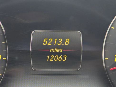 Used 2021 Mercedes-Benz G 550 image 9