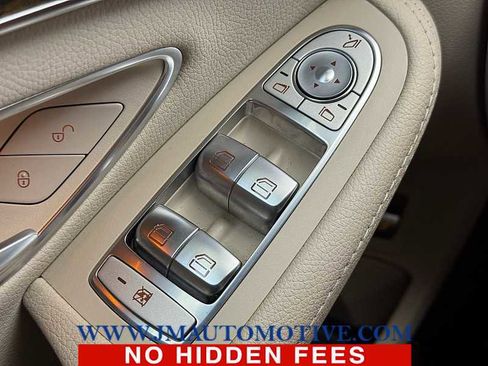 Used 2019 Mercedes-Benz C 300 4MATIC Sedan image 40