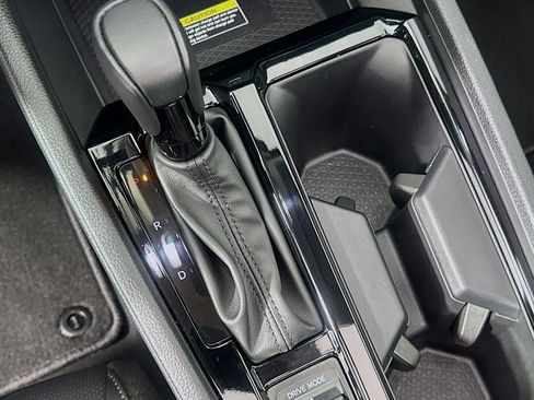 Certified 2025 Honda Accord EX-L image 19