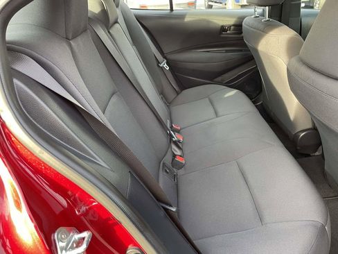 Used 2024 Toyota Corolla LE image 40