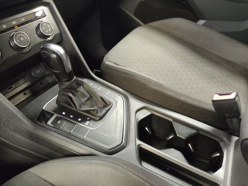 Used 2019 Volkswagen Tiguan S w/ Driver Assistance Package FWD image 26
