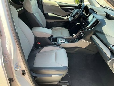 Certified 2023 Subaru Forester Limited AWD/4WD image 16