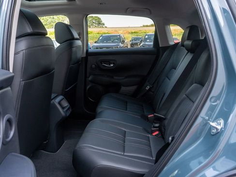 New 2026 Honda HR-V EX-L image 11