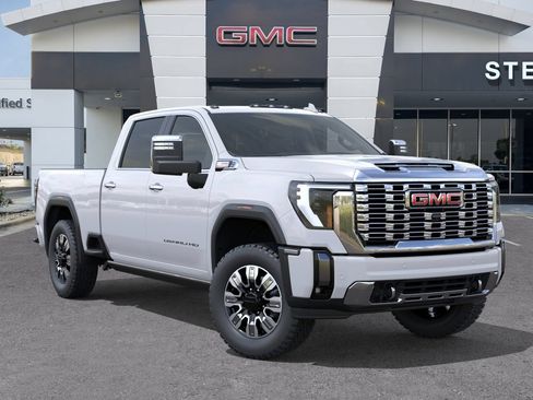 New 2026 GMC Sierra 2500 Denali w/ Denali Reserve Package AWD/4WD image 7