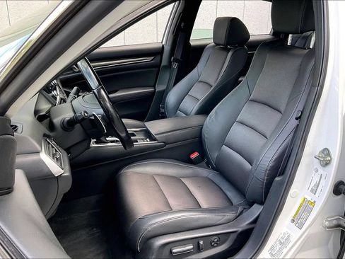 Used 2020 Honda Accord Sport image 3
