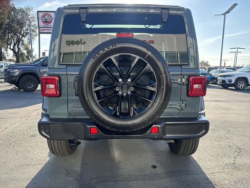 Certified 2025 Jeep Wrangler Unlimited Sahara w/ Safety Group image 6