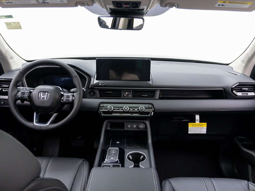 New 2026 Honda Pilot Touring image 10