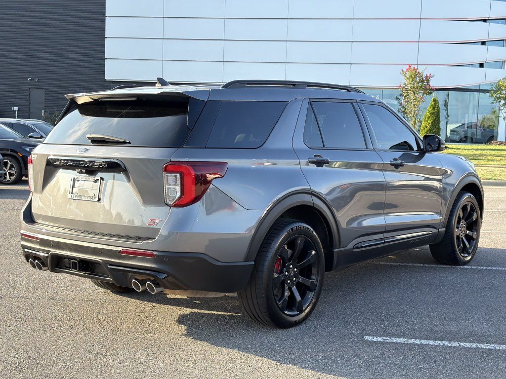 Used 2023 Ford Explorer ST w/ Equipment Group 401A AWD/4WD image 5