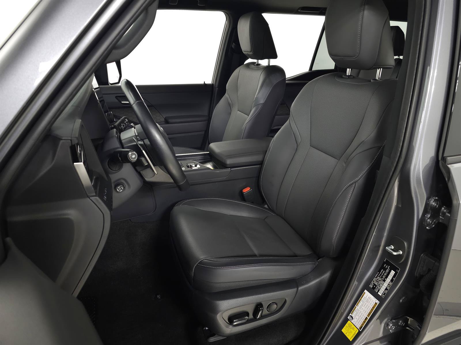 Used 2024 Lexus GX 550 w/ Cold Area Package AWD/4WD image 19
