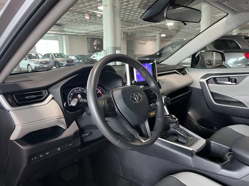 Used 2025 Toyota RAV4 XLE Premium w/ Weather Package AWD/4WD image 17