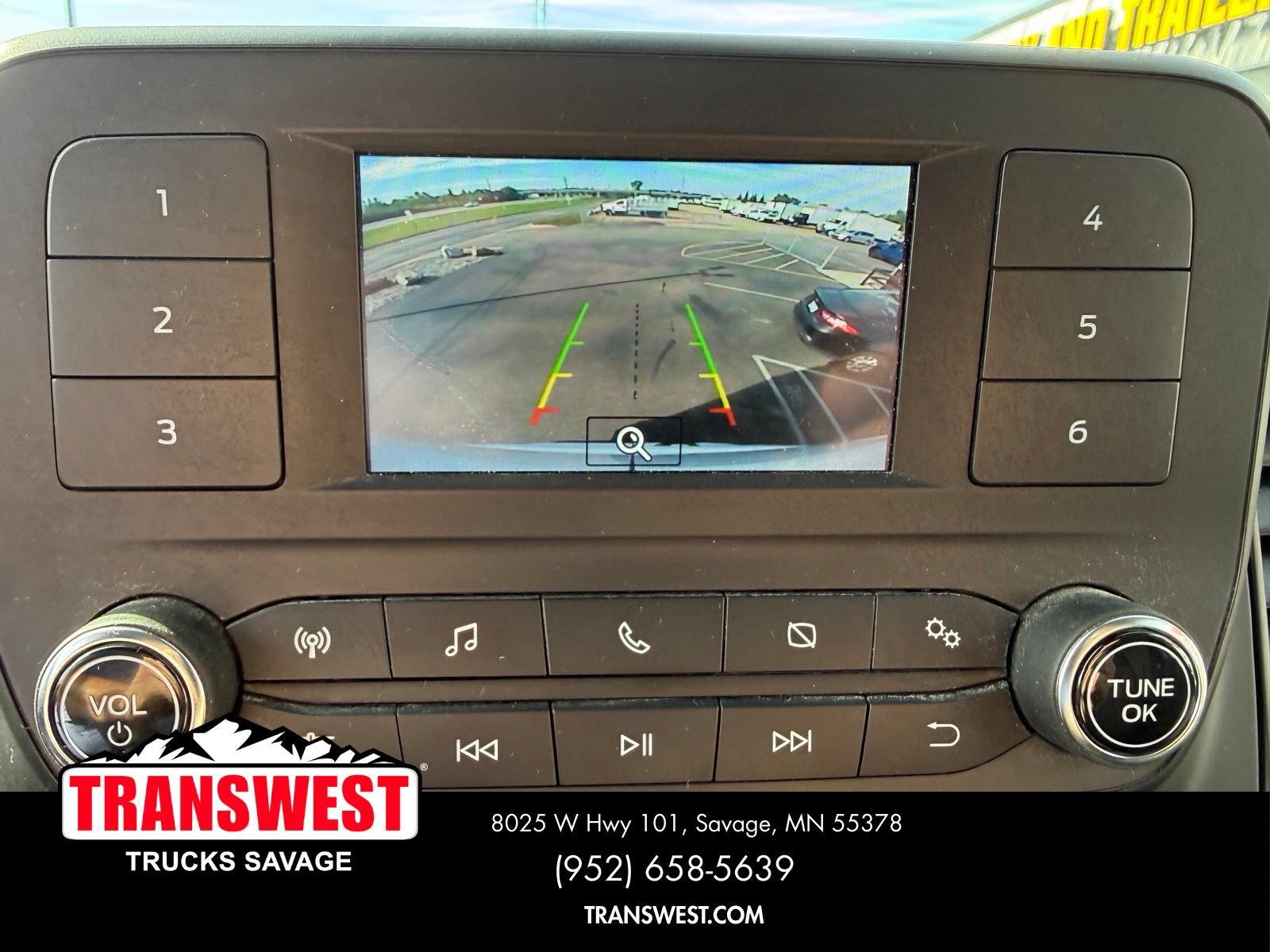 Used 2025 Ford Transit 250 148 Medium Roof RWD image 8