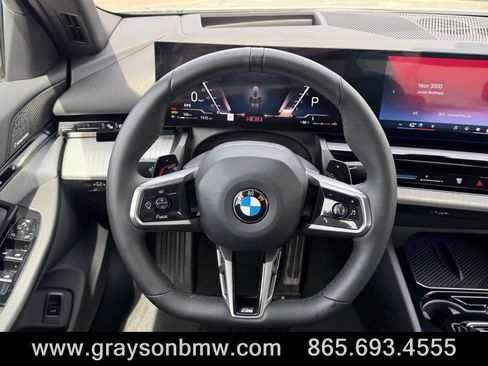 Used 2026 BMW 530i xDrive image 19