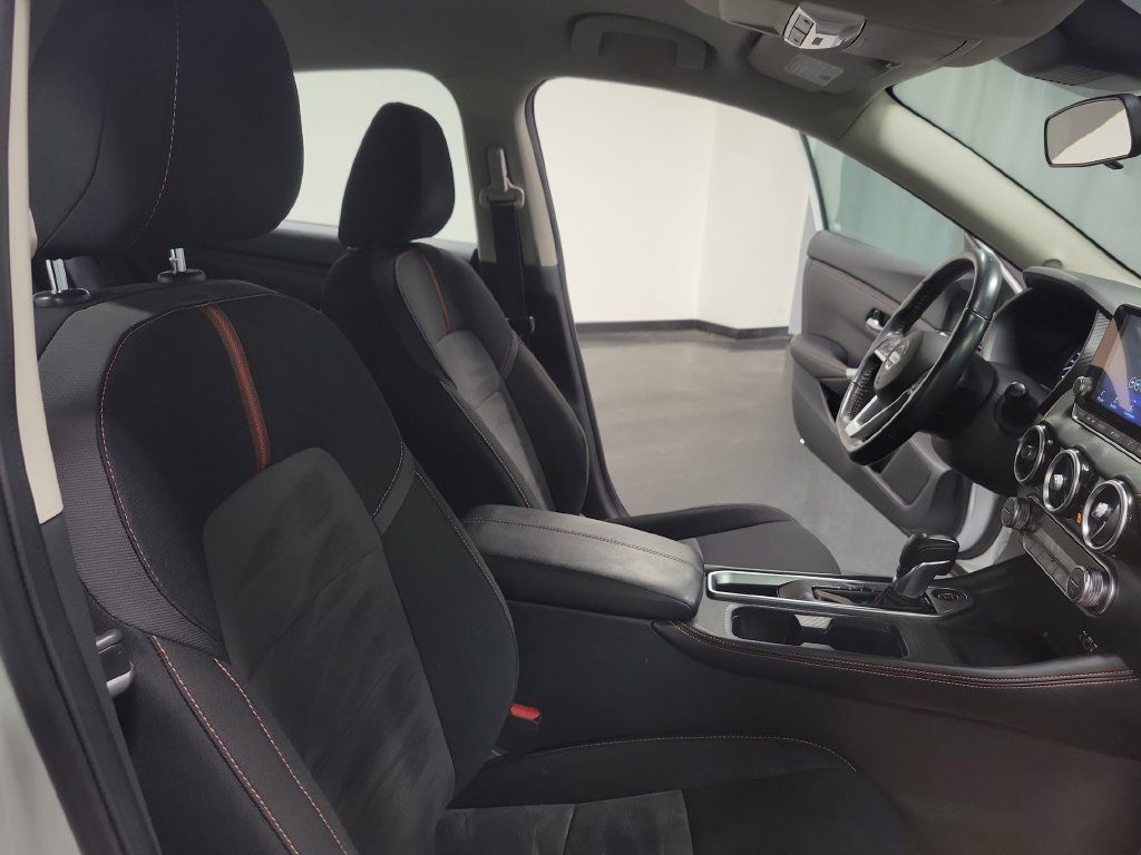 Used 2022 Nissan Sentra SR FWD image 30