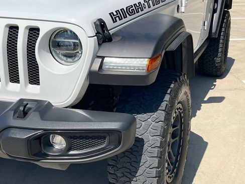 Used 2022 Jeep Wrangler Unlimited Sport AWD/4WD image 3
