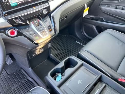 New 2026 Honda Odyssey Touring image 27
