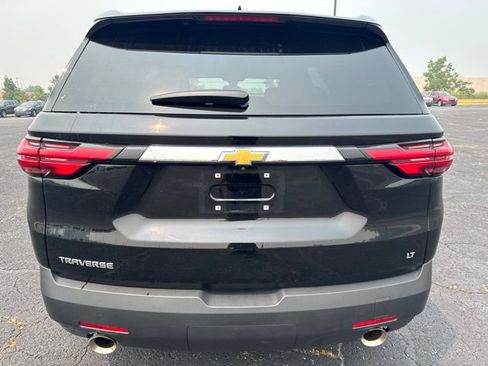 Used 2023 Chevrolet Traverse LT FWD image 5