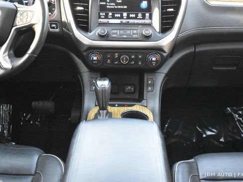Used 2017 GMC Acadia Denali w/ Technology Package image 30