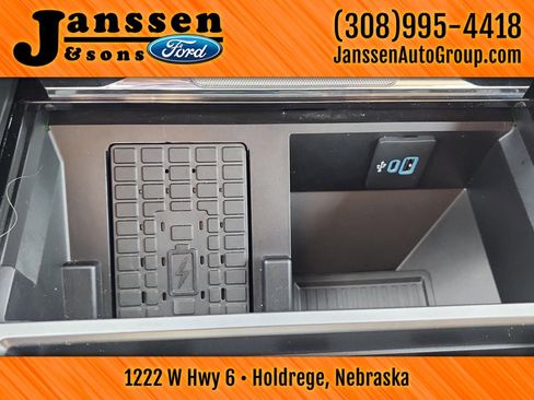 Used 2025 Ford F250 Lariat image 33