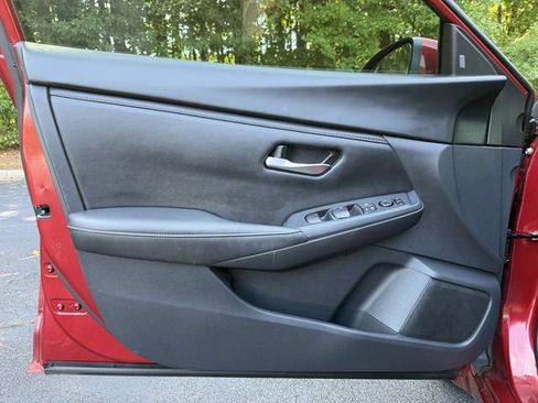 Used 2024 Nissan Sentra SV w/ All-Weather Package FWD image 9
