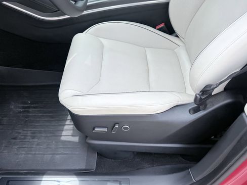 Used 2022 Tesla Model X Plaid AWD/4WD image 35