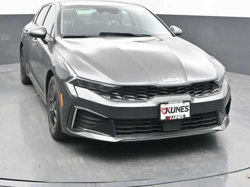 Used 2025 Kia K5 LXS FWD image 3