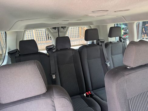 Used 2018 Ford Transit 350 XL RWD image 32