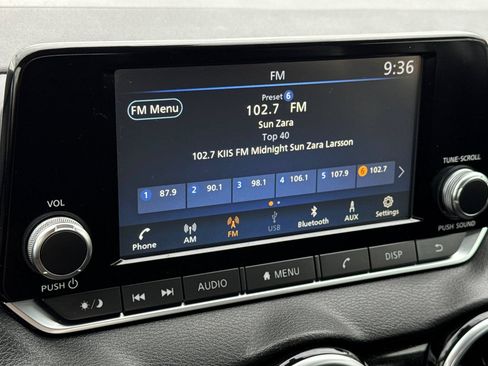 Used 2024 Nissan Sentra S FWD image 18
