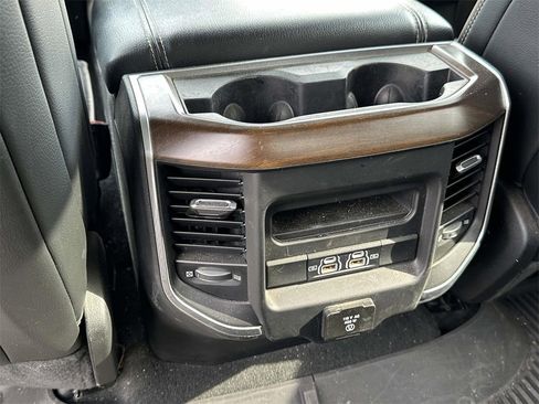 Used 2021 RAM 1500 Laramie image 13
