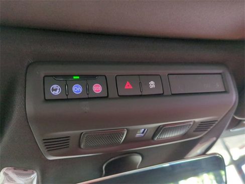 Certified 2023 Chevrolet Corvette Stingray Preferred Cpe w/ Chrome Exterior Badge Package image 21