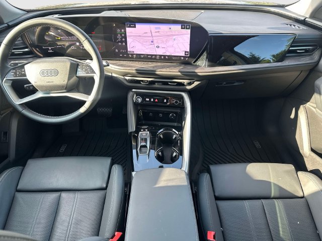 Certified 2025 Audi Q5 Premium Plus w/ Premium Plus AWD/4WD image 16