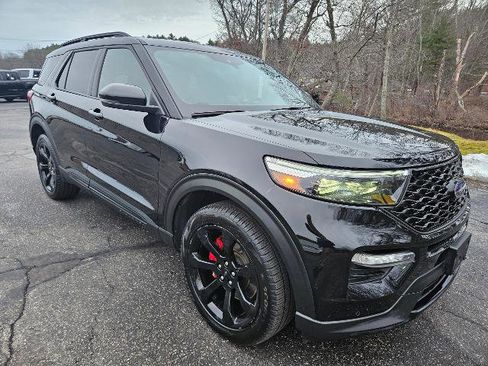 Certified 2023 Ford Explorer ST w/ Equipment Group 401A image 3