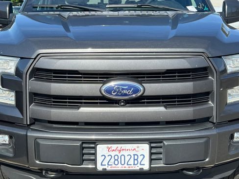 Used 2016 Ford F150 Lariat w/ Equipment Group 502A Luxury AWD/4WD image 12
